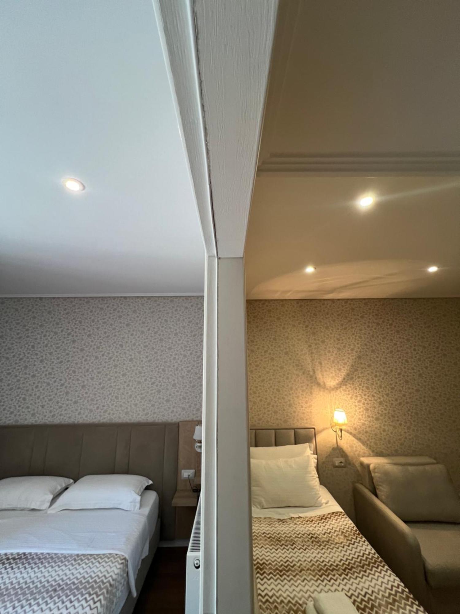 Class Hotel Ksamil Ngoại thất bức ảnh