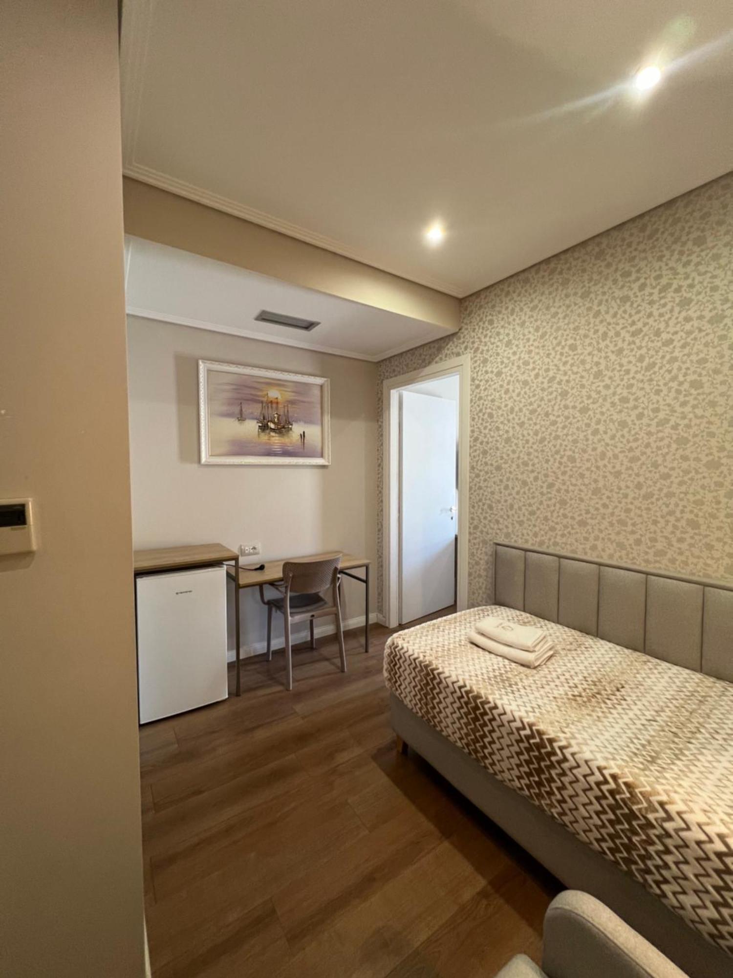 Class Hotel Ksamil Ngoại thất bức ảnh