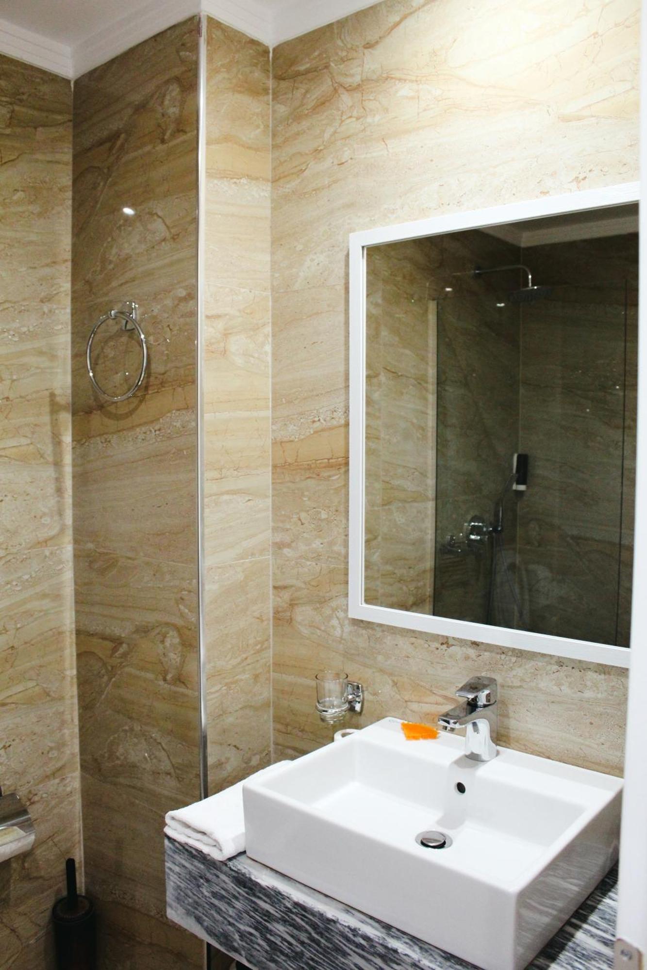 Class Hotel Ksamil Ngoại thất bức ảnh