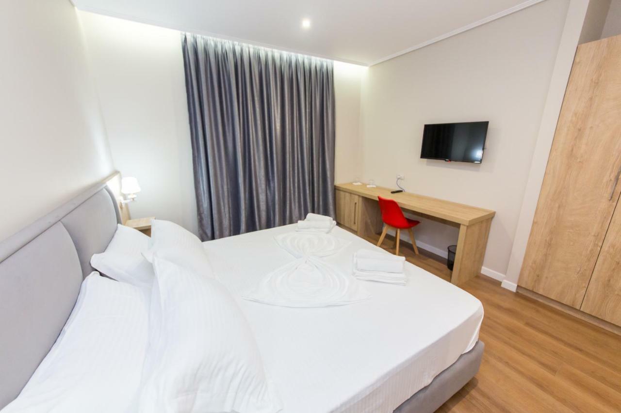 Class Hotel Ksamil Ngoại thất bức ảnh